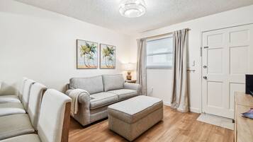 تلفزيون ذكي، كُتُب