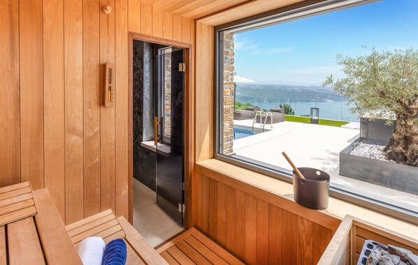 Interior - Amazing home in Opatija with sauna (Opatija)
