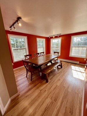 تناول الطعام