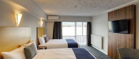 Superior Two Queen Room | Desk, free WiFi, bed sheets