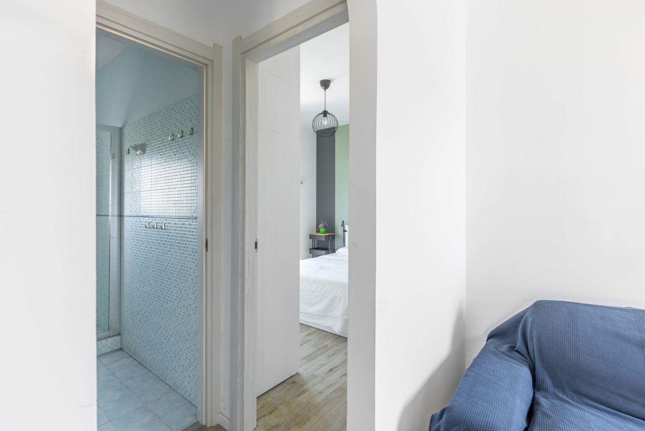 2 chambres, fer et planche à repasser, Wi-Fi, draps fournis