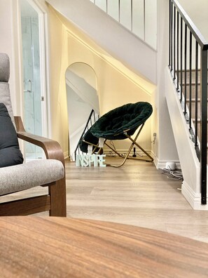 Interior - Furnished modern organic 3-bed Townhome ★ South Coast Metro ★ Newly Remodeled ★ (Santa Ana)