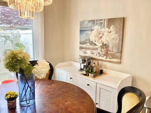 Dining - Furnished modern organic 3-bed Townhome ★ South Coast Metro ★ Newly Remodeled ★ (Santa Ana)