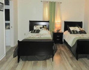 4 camere, Wi-Fi, lenzuola