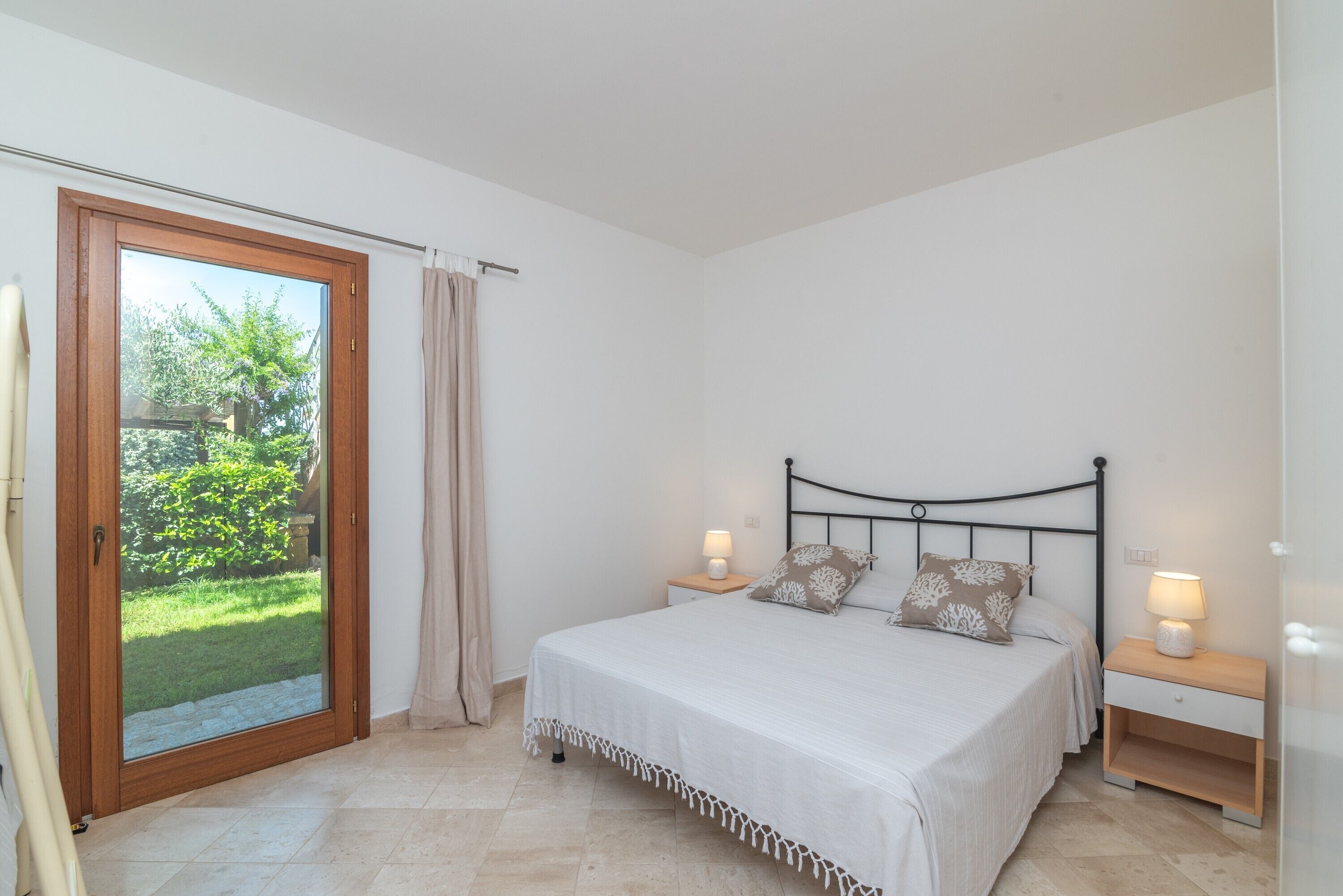 1 Schlafzimmer, Bügeleisen/Bügelbrett, Bettwäsche