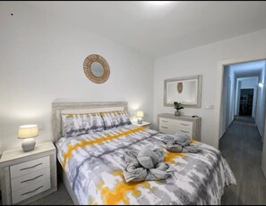 3 Schlafzimmer, Bügeleisen/Bügelbrett, kostenloses WLAN, Bettwäsche