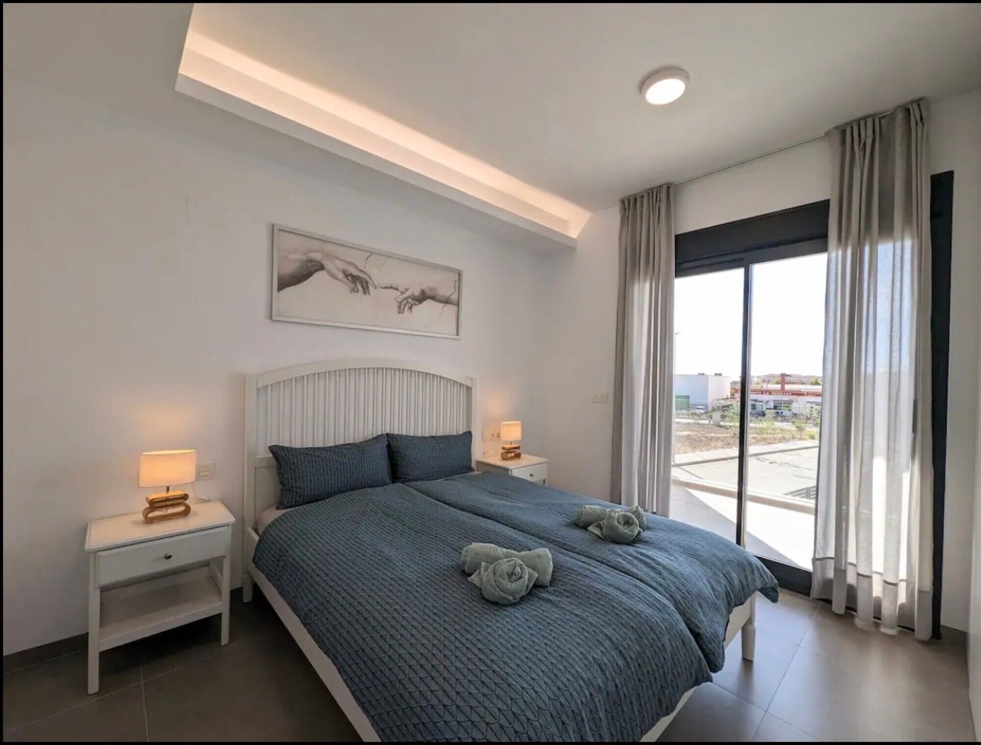 Bügeleisen/Bügelbrett, kostenloses WLAN