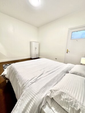 1 多间卧室、熨斗/熨衣板