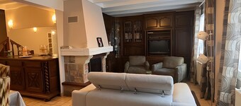 Casa vacanze 'Villa Nina' con terrazza privata, giardino privato e Wi-Fi