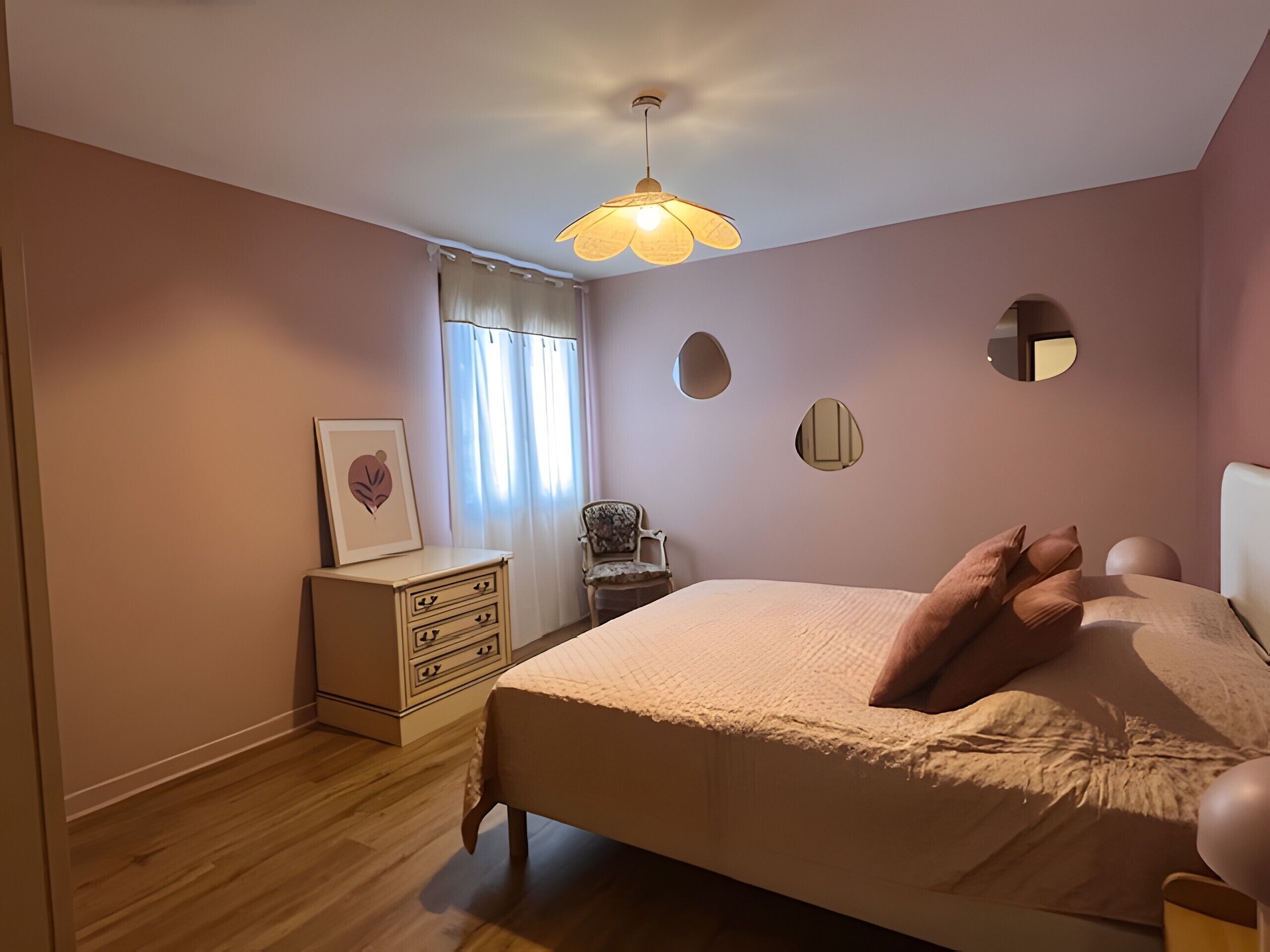 5 Schlafzimmer, Bügeleisen/Bügelbrett, kostenloses WLAN