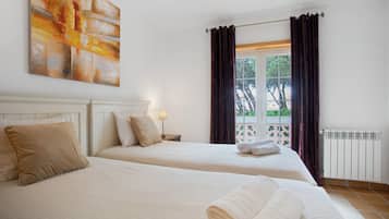 2 camere, ferro/asse da stiro, Wi-Fi gratuito, lenzuola