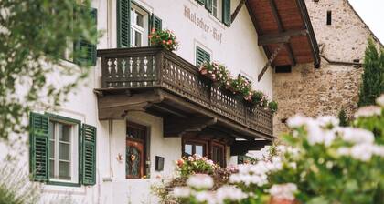 Apartment 'Matscherhof Elderflower Exclusive' with Mountain View, Wi-Fi and Air Conditioning