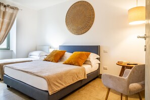 2 habitaciones, tabla de planchar con plancha y wifi gratis 