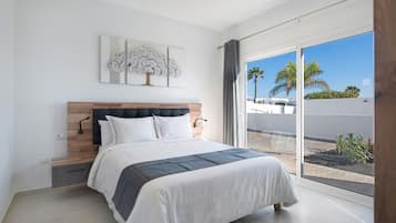 3 makuuhuonetta, silitysrauta/-lauta, ilmainen Wi-Fi, vuodevaatteet