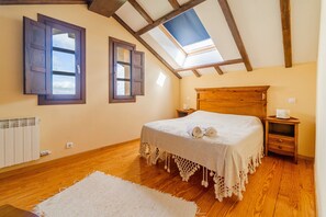 6 makuuhuonetta, ilmainen Wi-Fi, vuodevaatteet