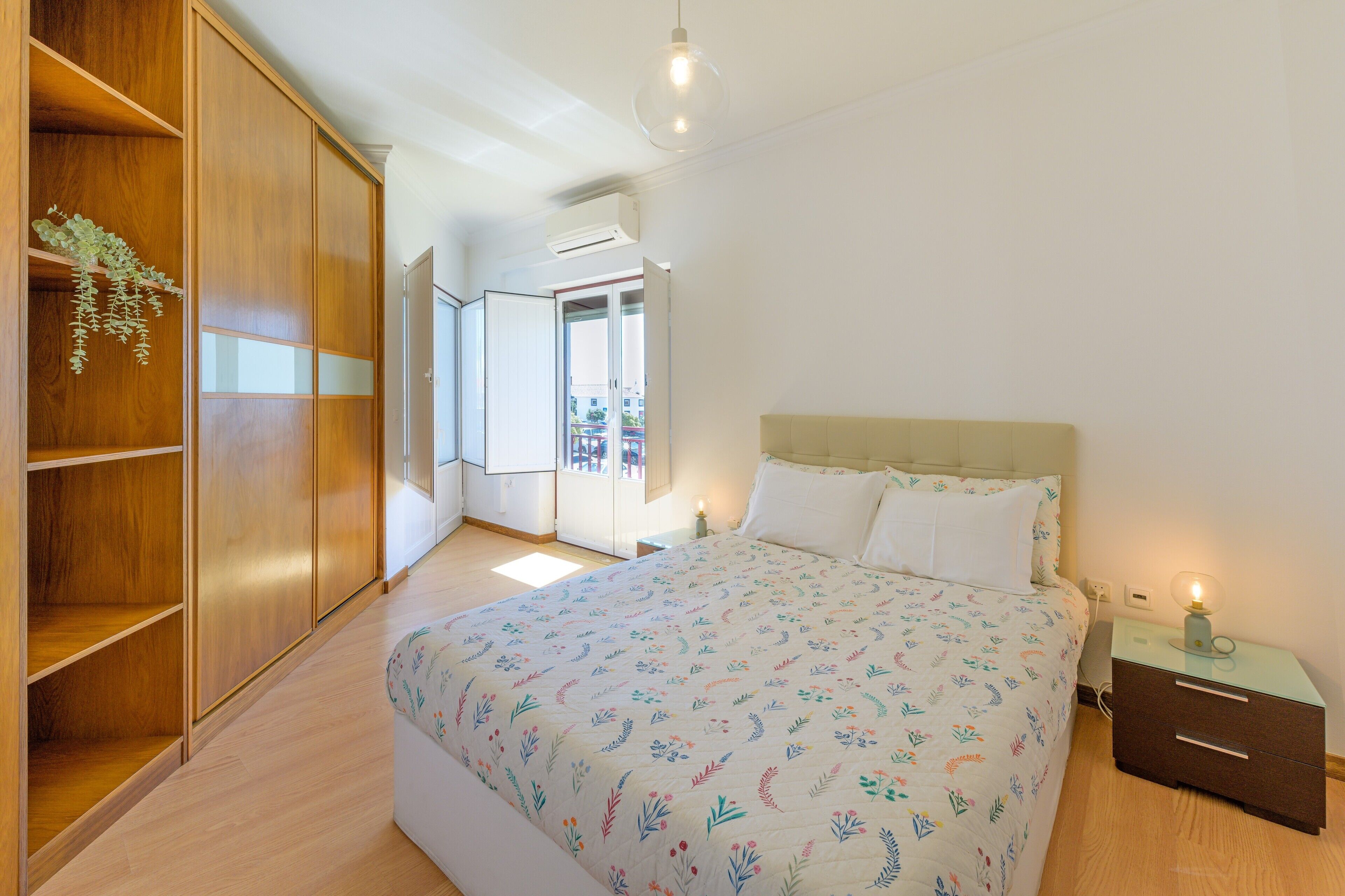 3 間睡房、免費 Wi-Fi、床單