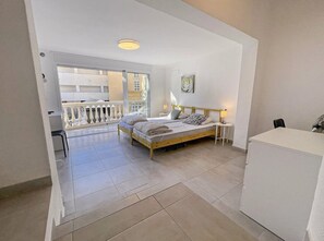 Interior - Holiday Home 'Burriana Casa Playa' with Sea Views, Wi-Fi and Air Conditioning (Nerja)