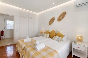 2 makuuhuonetta, silitysrauta/-lauta, ilmainen Wi-Fi, vuodevaatteet