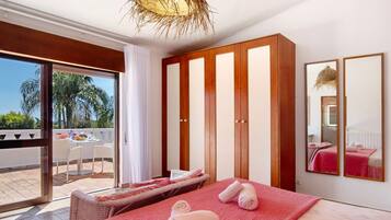 6 chambres, fer et planche Ă repasser, Wi-Fi gratuit, draps fournis