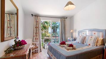 7 makuuhuonetta, silitysrauta/-lauta, ilmainen Wi-Fi, vuodevaatteet