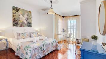 5 Schlafzimmer, Bügeleisen/Bügelbrett, kostenloses WLAN, Bettwäsche