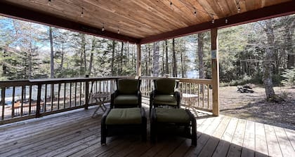 Lakeside retreat on Ponhook Lake