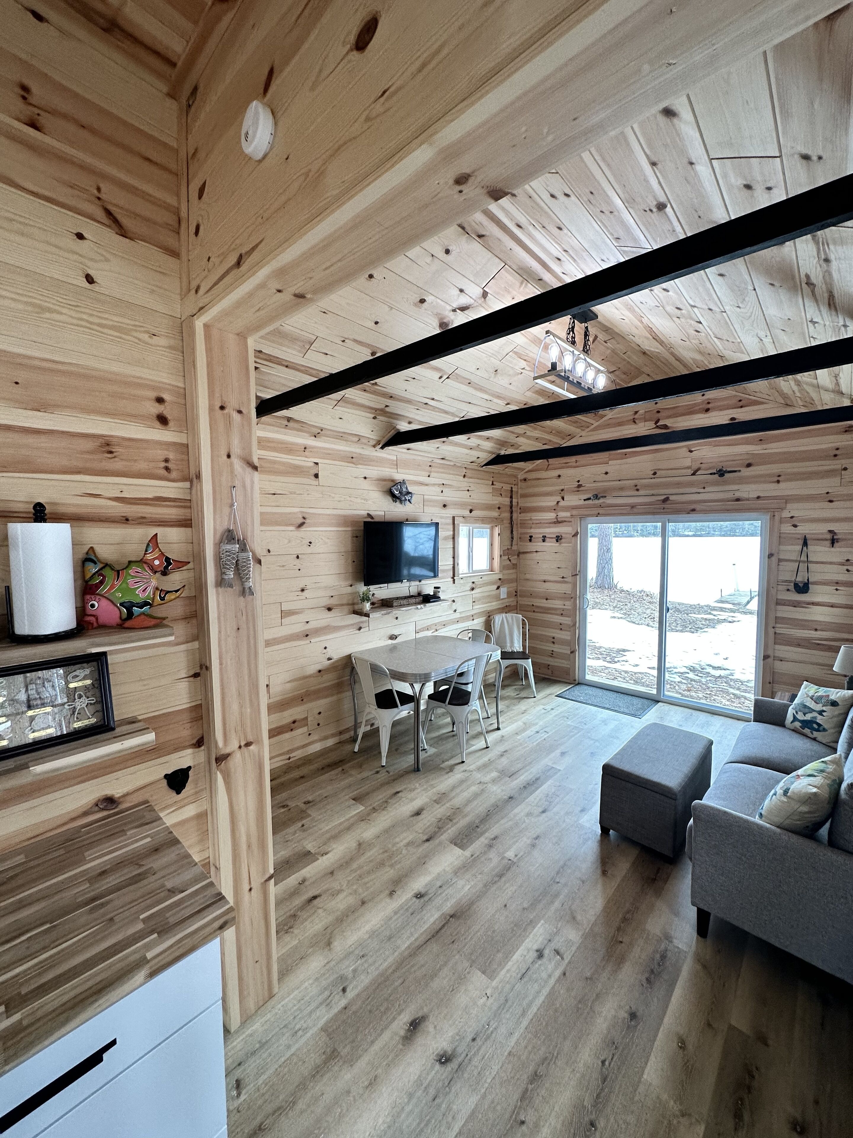 智能电视、DVD 播放器