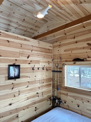 2 dormitorios y ropa de cama