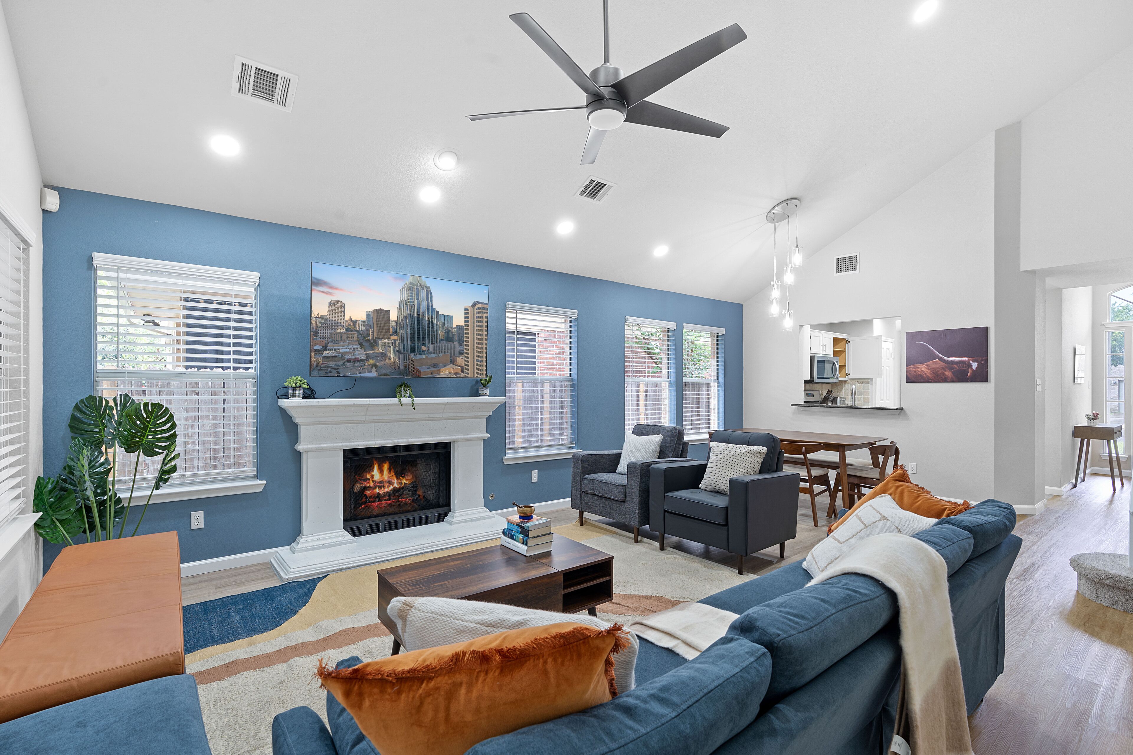 Your Home Away Near Downtown Austin & The Domain