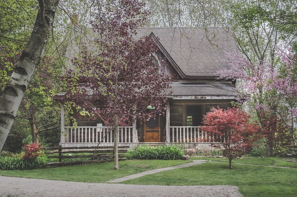 Exterior - This Listing is not yet Live (Embro)