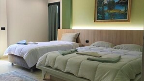 Chambre triple familiale