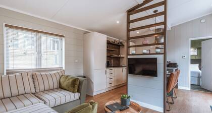 Willow Lodge VIP Hot Tub and Pet Friendly