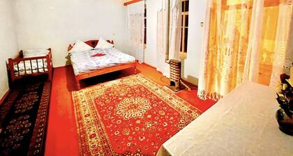 Center of City of Ismayilli Bag Evi_Family/Pet Friendly Townhouse