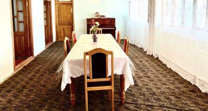 Center of City of Ismayilli Bag Evi_Family/Pet Friendly Townhouse