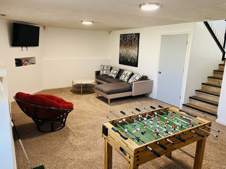4 Bed 2bath 8 Mins Away From Downtown, Arena And Stadium! - Pawnee State Recreation Area, Lincoln