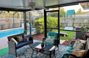 Property grounds - 3/2 Home with Pool & Gameroom 11 min from Beach. (Melbourne)