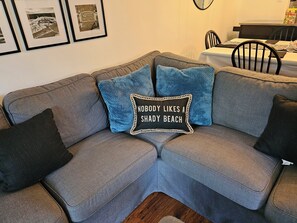 Smart TV, ping pong, books