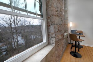 Interior - Modern Waterfront Apartment  for 28 nights or more (Wake Forest)