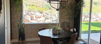 PET FRIENDLY Harry Potter Themed TWO King Size Beds Cozy Mountain View’s!