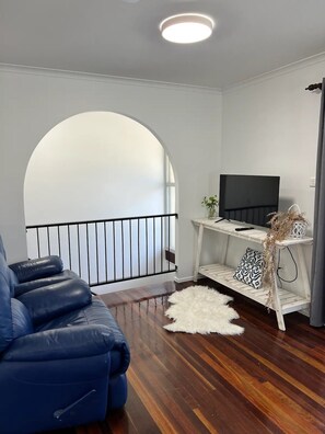 Living area - Kirwan RetreatTownsville (Kirwan)