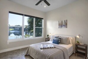 2 habitaciones, tabla de planchar con plancha, wifi y ropa de cama 