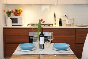 Fridge, microwave, oven, stovetop - GIO Suite Your home in the center of Amalfi (Amalfi)