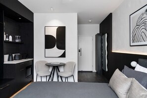 1 Schlafzimmer, Schreibtisch, Bügeleisen/Bügelbrett, WLAN