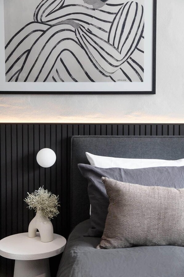 1 sovrum, skrivbord, strykjärn/strykbräda och wi-fi