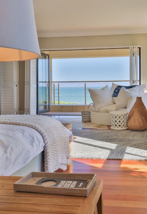 6 Schlafzimmer, Schreibtisch, Bügeleisen/Bügelbrett, WLAN