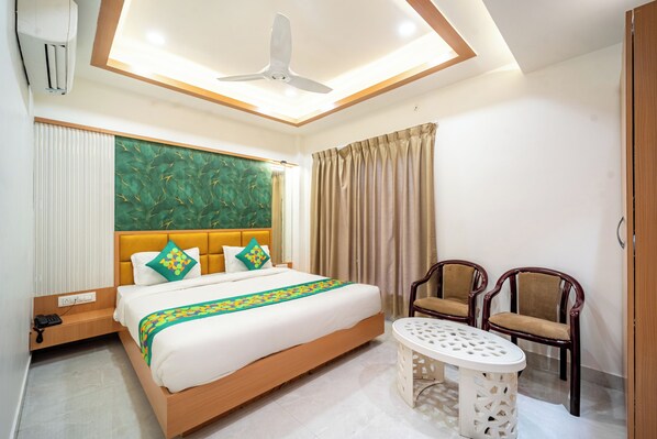 Standardzimmer | Individuell eingerichtet, Schreibtisch, Verdunkelungsvorhänge