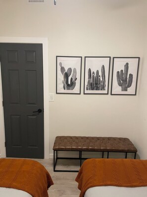 2 makuuhuonetta, Wi-Fi, vuodevaatteet