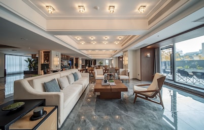 UrCove by Hyatt Chengdu Wenshufang Chunxi Road