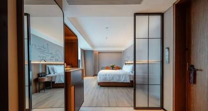 UrCove by Hyatt Chengdu Wenshufang Chunxi Road