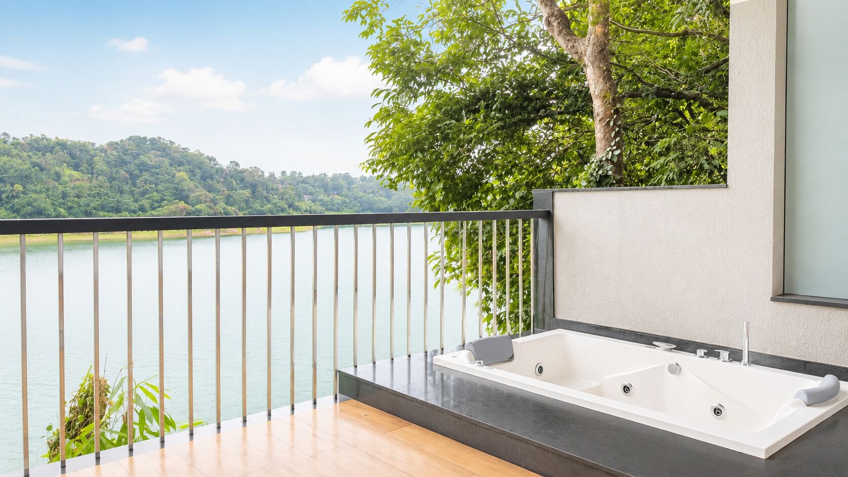 Premium Double Room, Lake View | Balcony